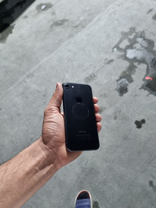 Iphone/ayfon 7 32gb