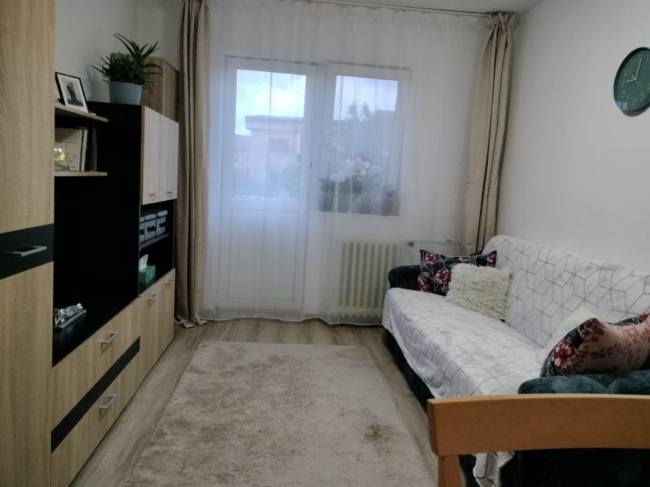 De vânzare apartament cu 2 camere in Nufărul, et.3