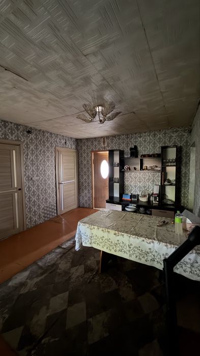 Продается дом в поселке Курмангазы  , торг есть