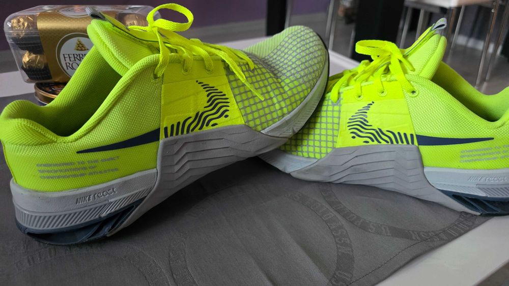 Оригинални маратонки Nike