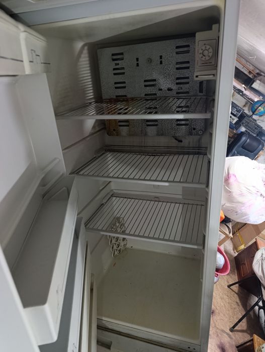 Холодильник в рабочем состоянии