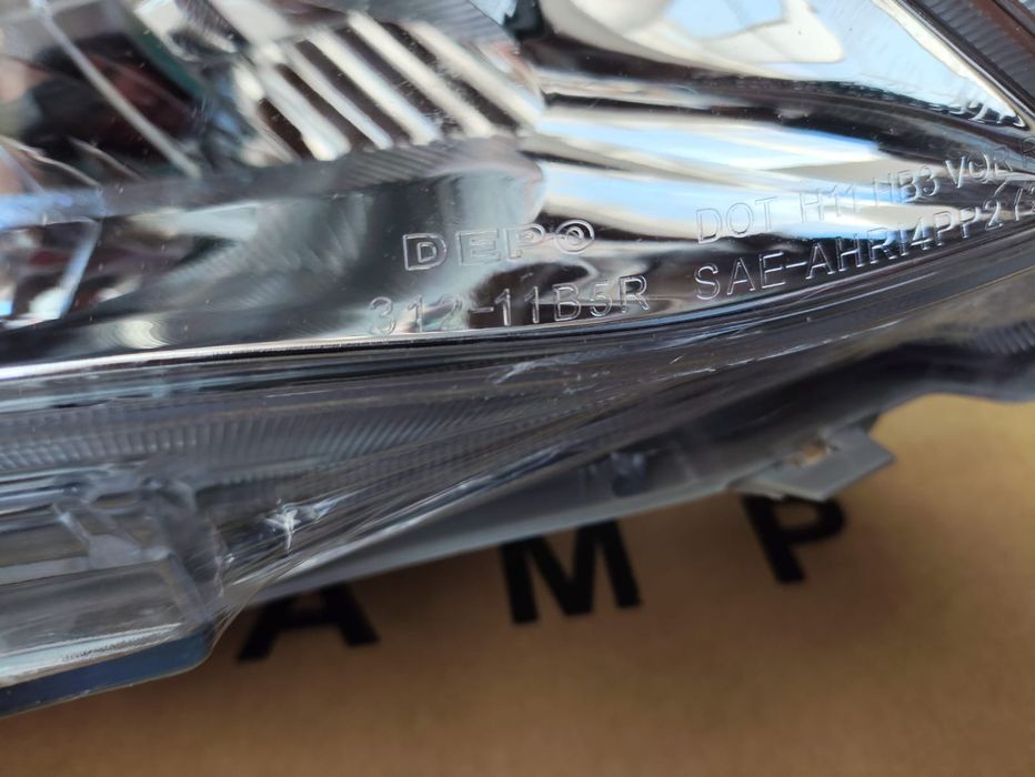 Камри 45  фара депо тайвань