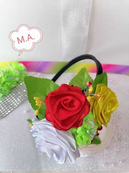 Диадема с цветя за народни танци