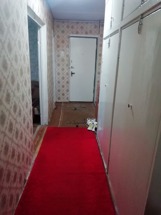 продам  3-х комнатную квартиру