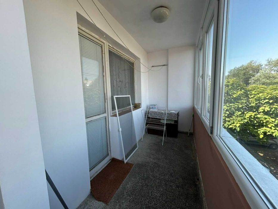 Продава се Тристаен апартамент в Попово - 75 кв.м за 932 €/кв.м - Снимка #8