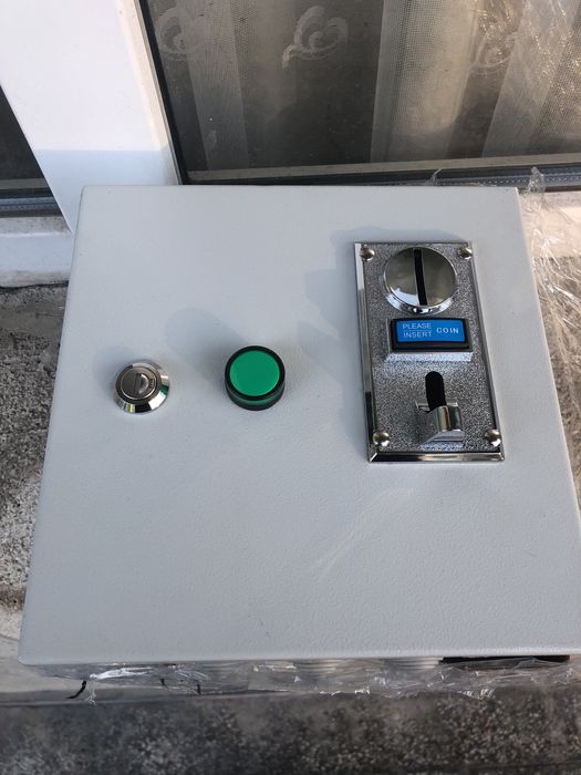 Табло с монетник и таймер.