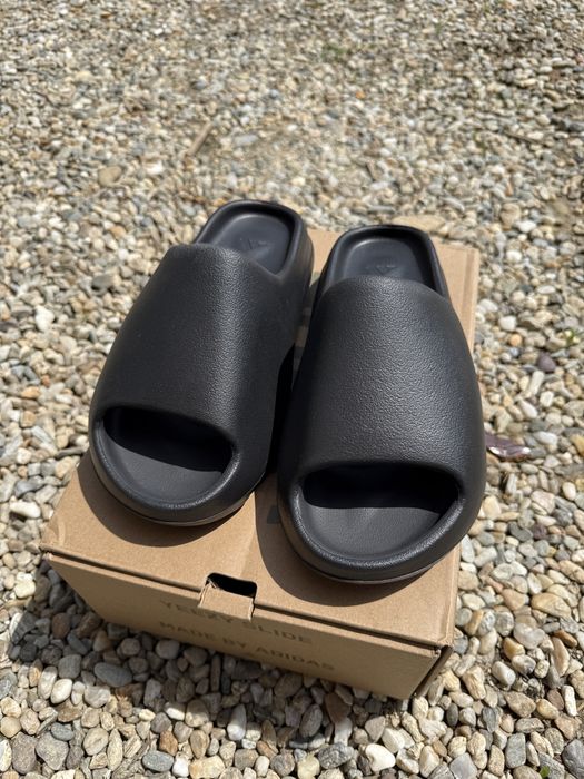 Papuci yeezy unisex