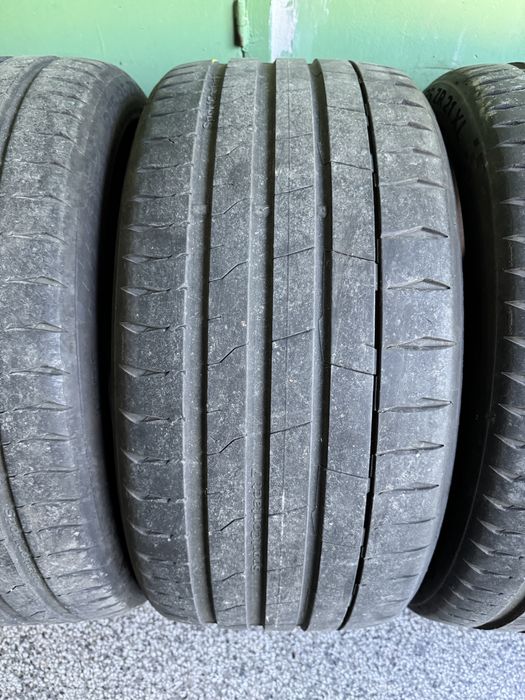Continental Sport Contact 7    275/35/21