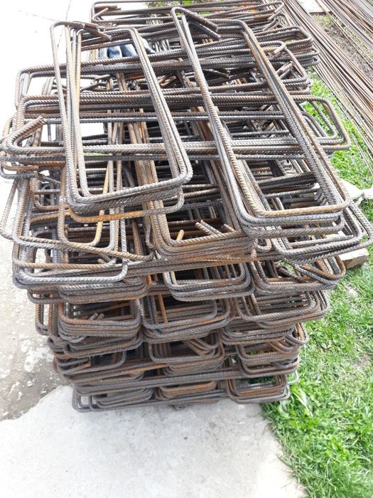 ETRIERI  din fier beton  duplex  casa