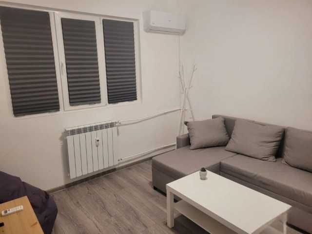 Дава се под наем Двустаен апартамент в София, Център - 62 кв.м за 797.64 € - Снимка #1