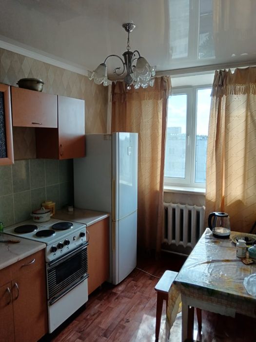 Сдам 2 комн квартиру.
