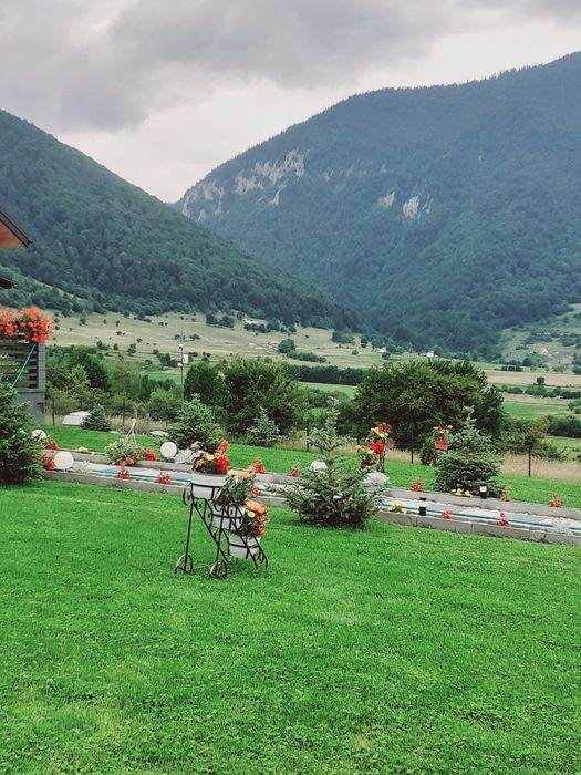 Vând teren Bran Tohanita