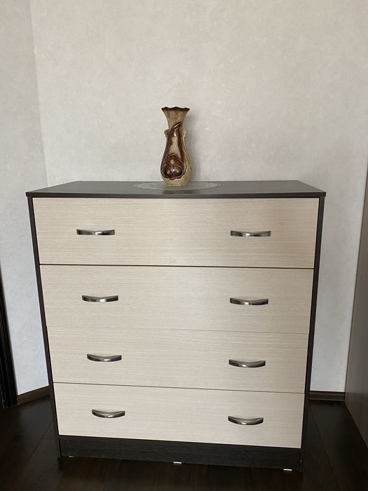 Комод вместительный