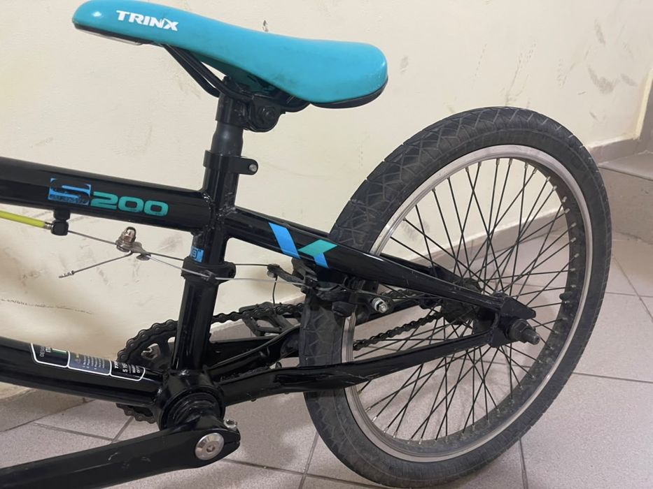 Продается велосипед BMX с тормозами