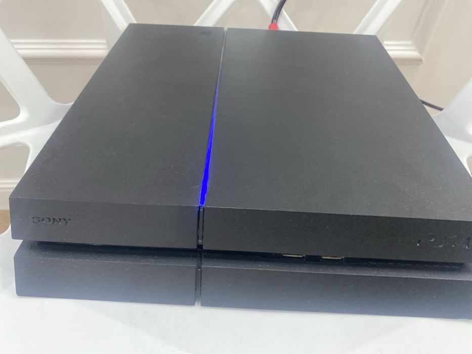 Sony playstation 4