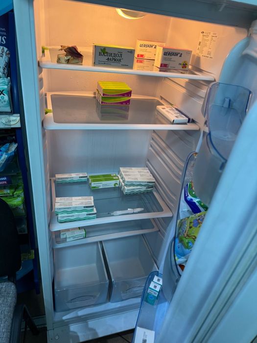 Продам холодильник