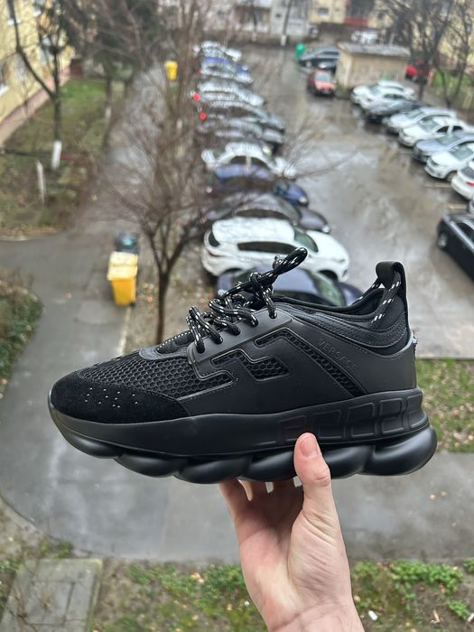 Versace chain reaction noi