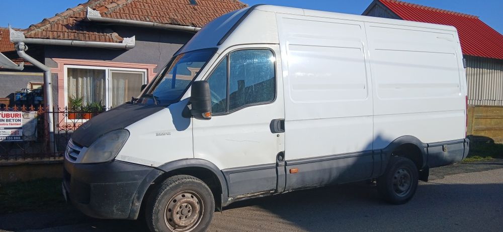 Vând sau schimb iveco Dayli 2.3 HPI din decembrie 2008  EURO 4