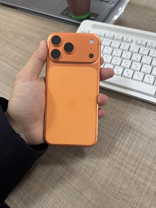 Iphone 17 pro max 1 sim 1 esim