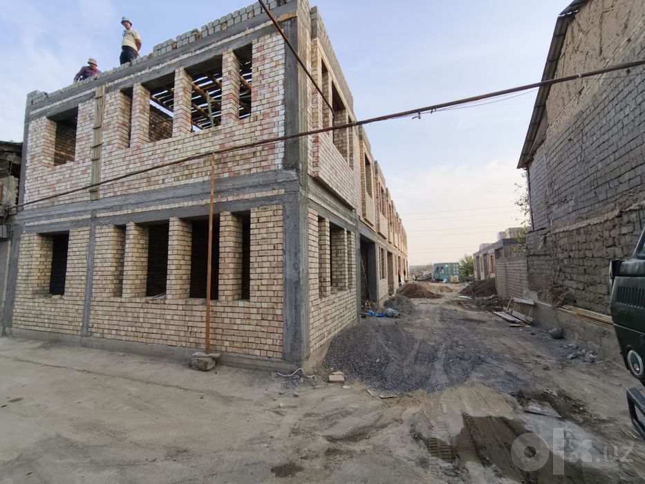 Хонобод Евро участки на этапе строительства 5-ть комнат