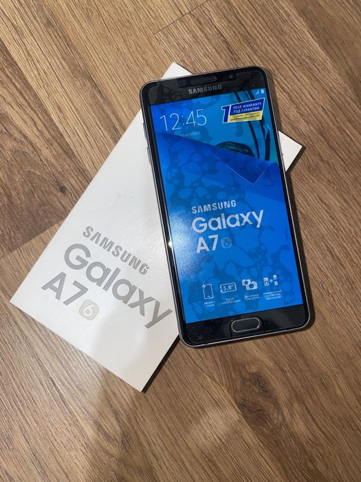 Срочно- Samsung Galaxy-A7