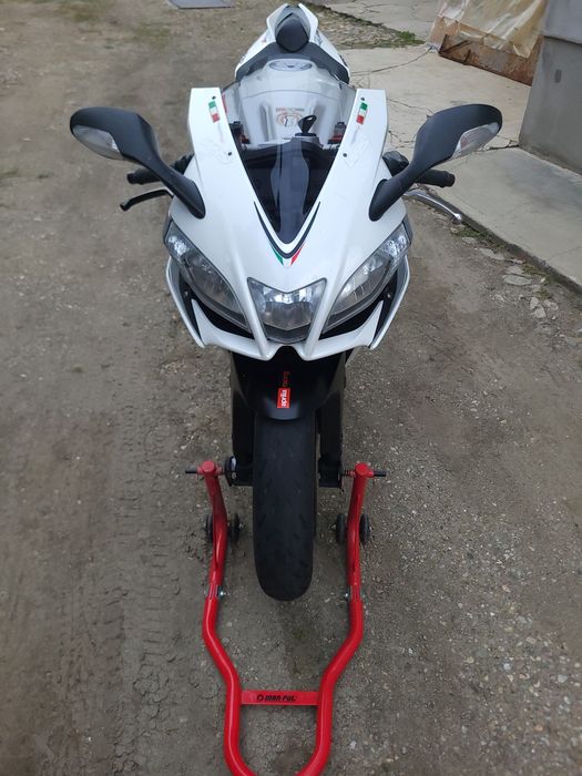 Vand Aprilia RSV4 R1000 180cp 2010