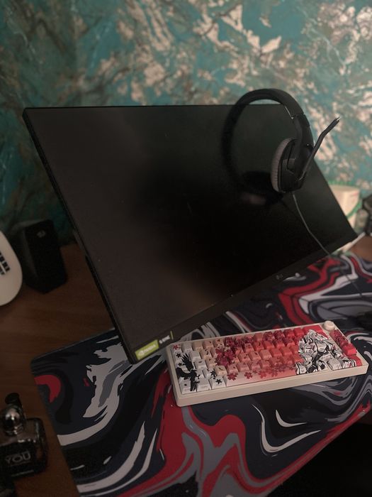 Манитор NVIDIA G-SYNC Compatible