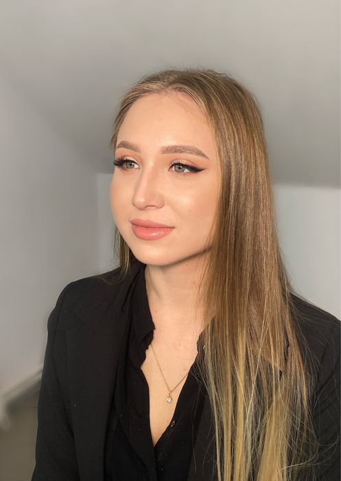 Макияж и прически