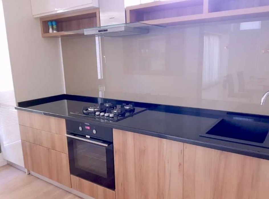 Дава се под наем Едностаен апартамент в Бургас, Изгрев - 40 кв.м за 188.7 € - Снимка #2