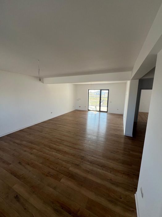 Casa de vanzare dr carnabel