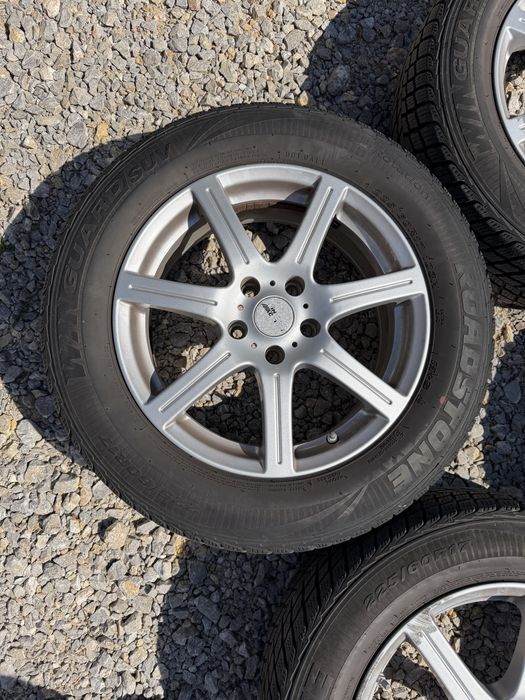 Лети джанти 17 5x114.3 с гуми 225/60/17 за Hyundai Tucson