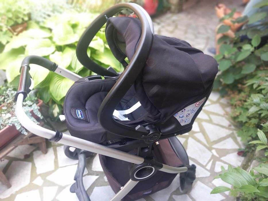 Бебешка количка чико урбан