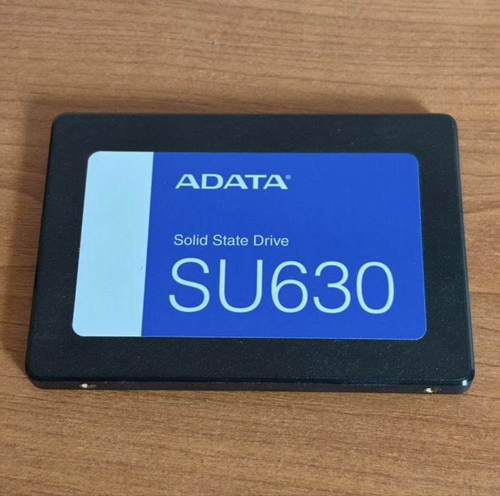 SSD 240GB adata SU630
