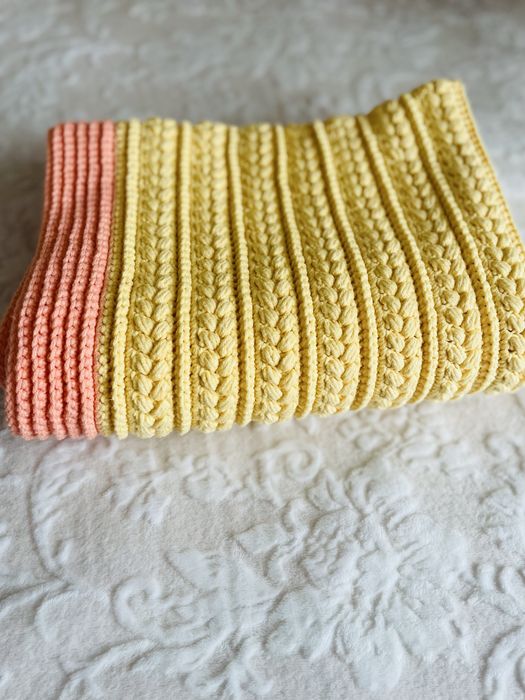 Ръчно плетено одеялце