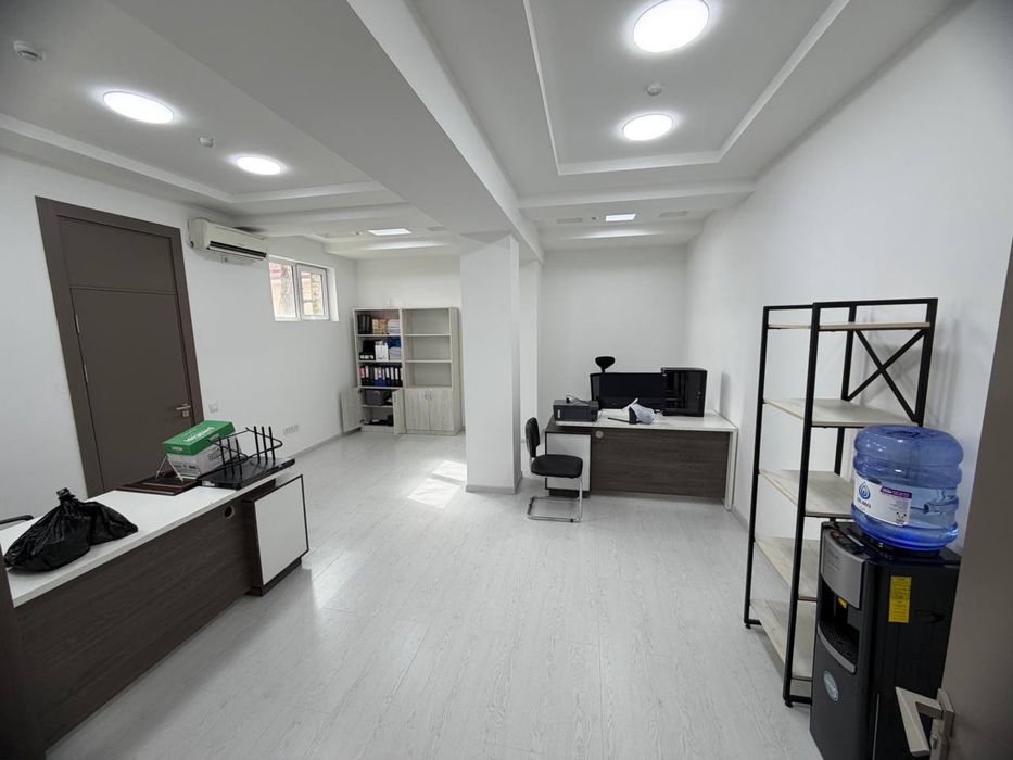 Сдается в аренду под офис помещение