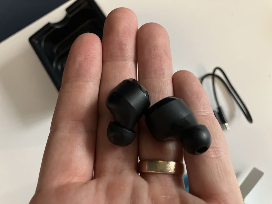 Casti anker a25i soundcore carcasa rupta netestate