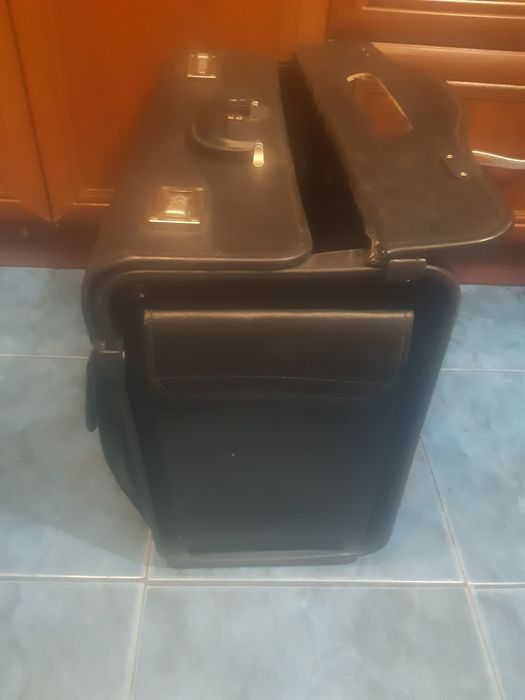 Trolar aviator pt scule