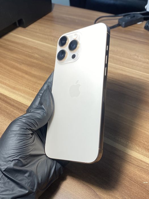 iPhone 16 Pro Max • 512 GB • Desert  Titanium