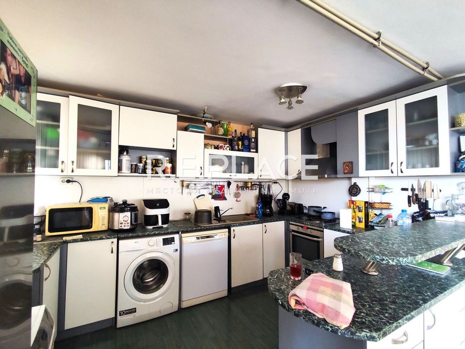 Продава се Многостаен апартамент в Варна, Цветен квартал - 150 кв.м за 1013 €/кв.м - Снимка #2