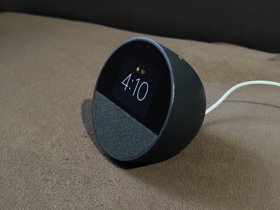 Boxa Amazon Echo Spot 2024