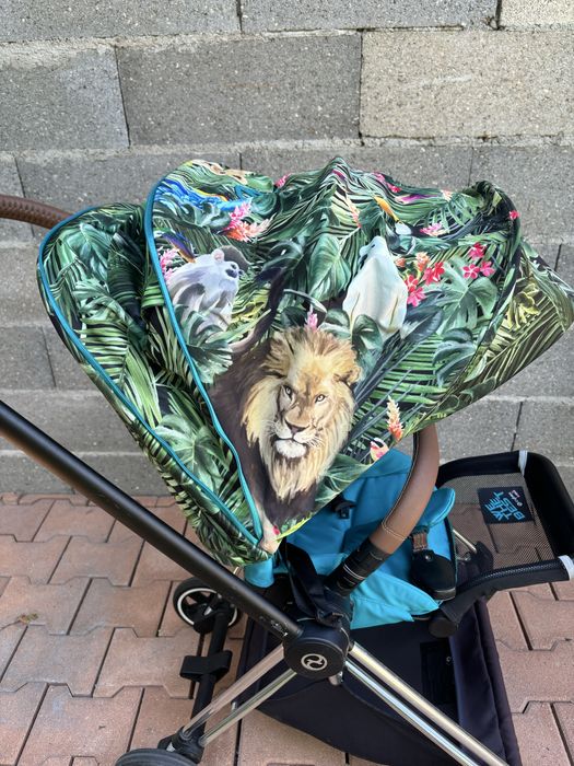 Carucior Cybex Mios partea sport include si chasiu