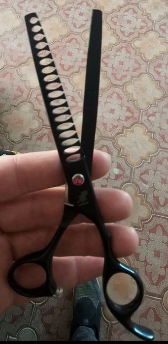 Sartaroshlar kreslosi salon uchun jeniski mursko'y