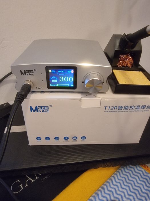 Stație inteligenta profesională lipire SMD  MaAnt T12R