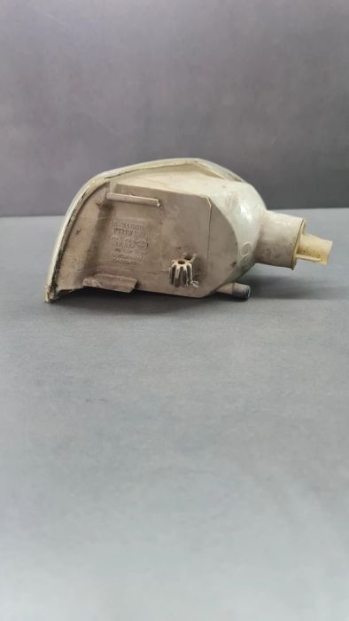 Lampa semnalizare fata dreapta 18-3168B Opel Astra 1994 1.6 MT (71 hp)
