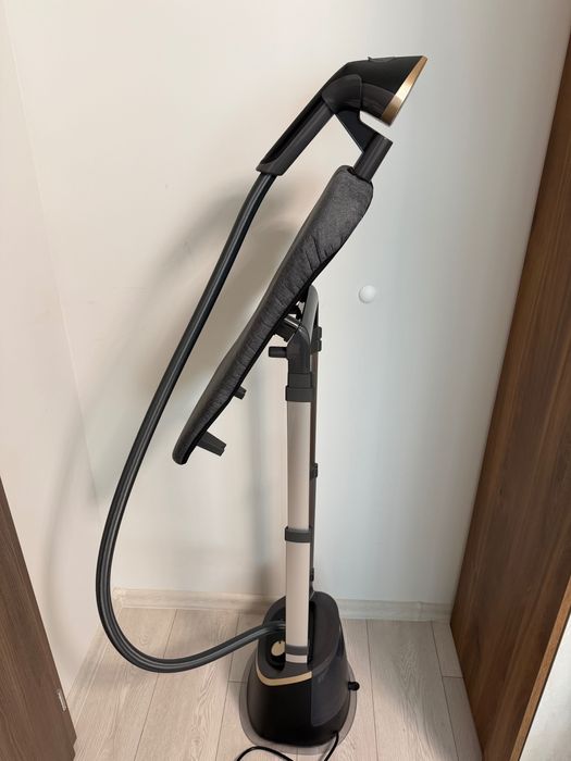 Чисто нов Уред за гладене Philips ste317080