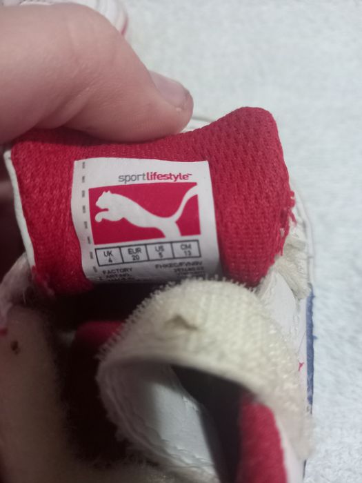Adidasi puma 20 copii