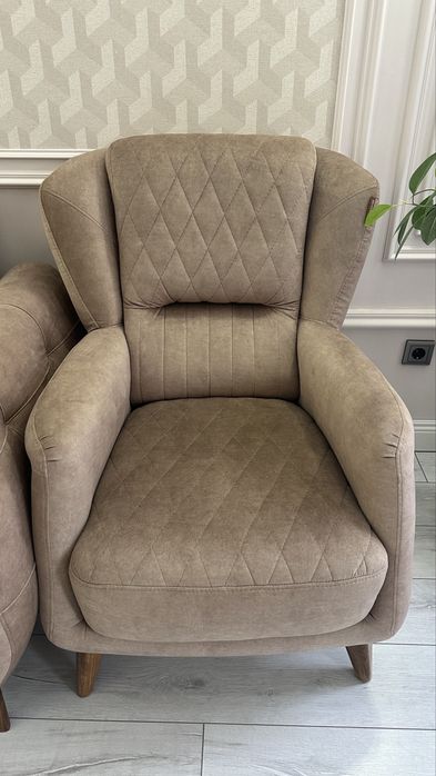 Диван с креслами