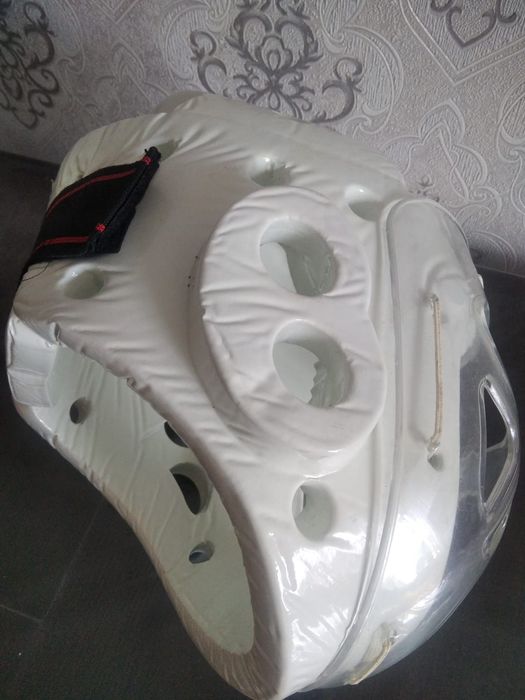 Продам шлем спортивный