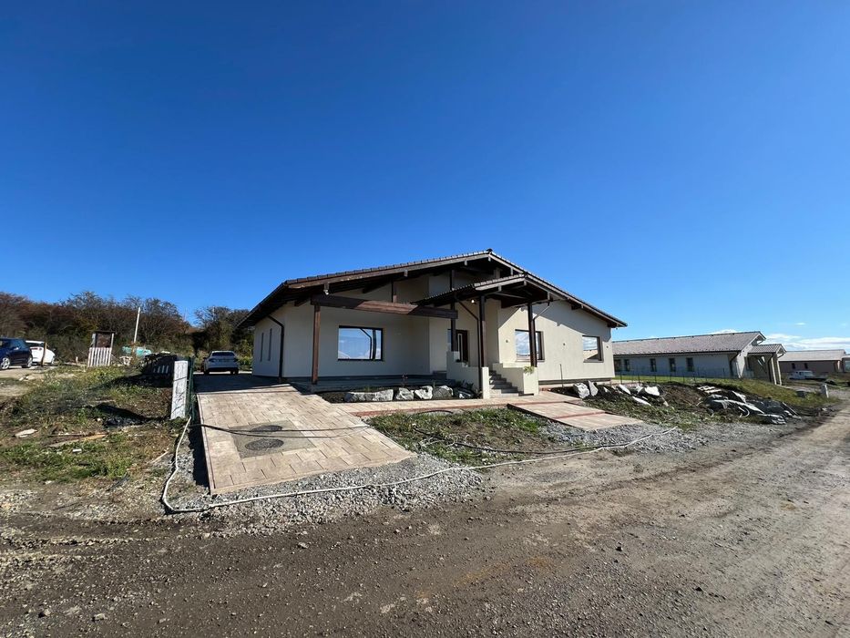 Constructii / Renovari / Case la cheie