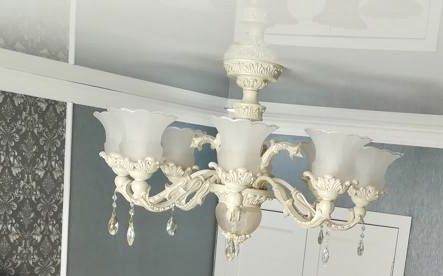 Интерьерная дорогая люстра